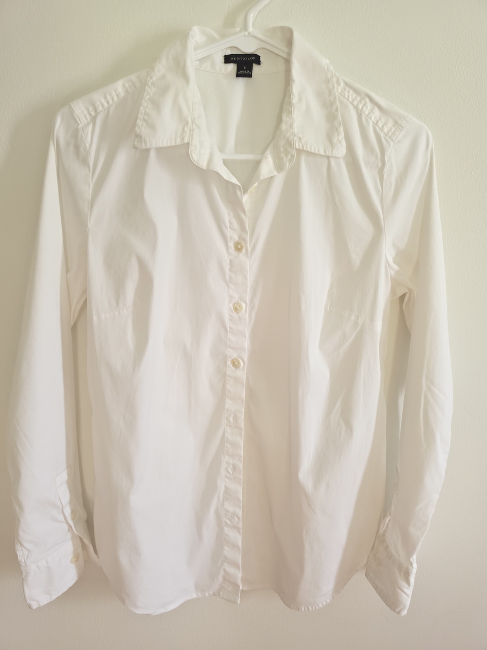 Ann Taylor White Button-Front Shirt - Classic Women's Top